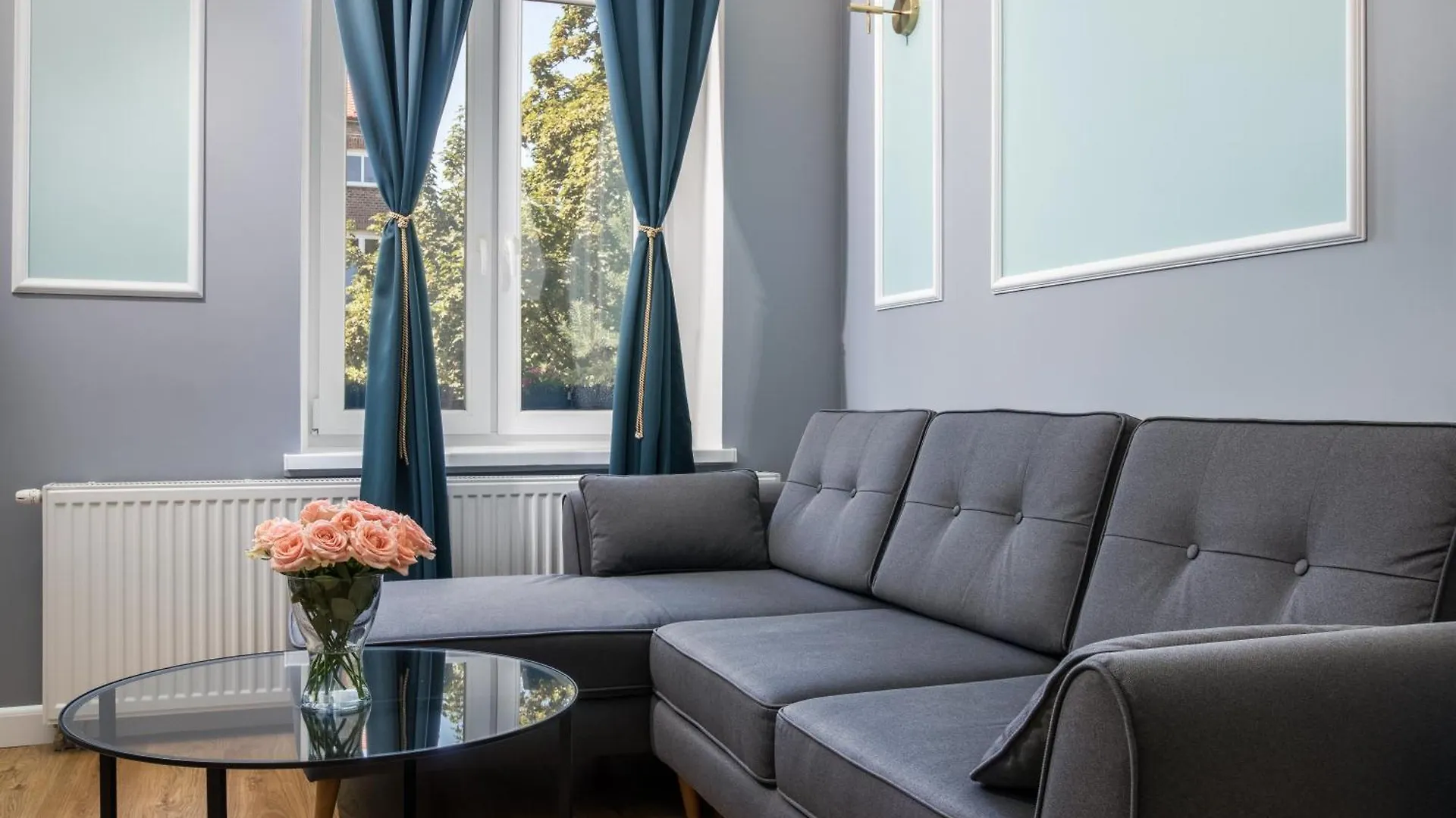 Karmelicka Stylish Apartments In Cracow By Noclegi Renters Krakow
