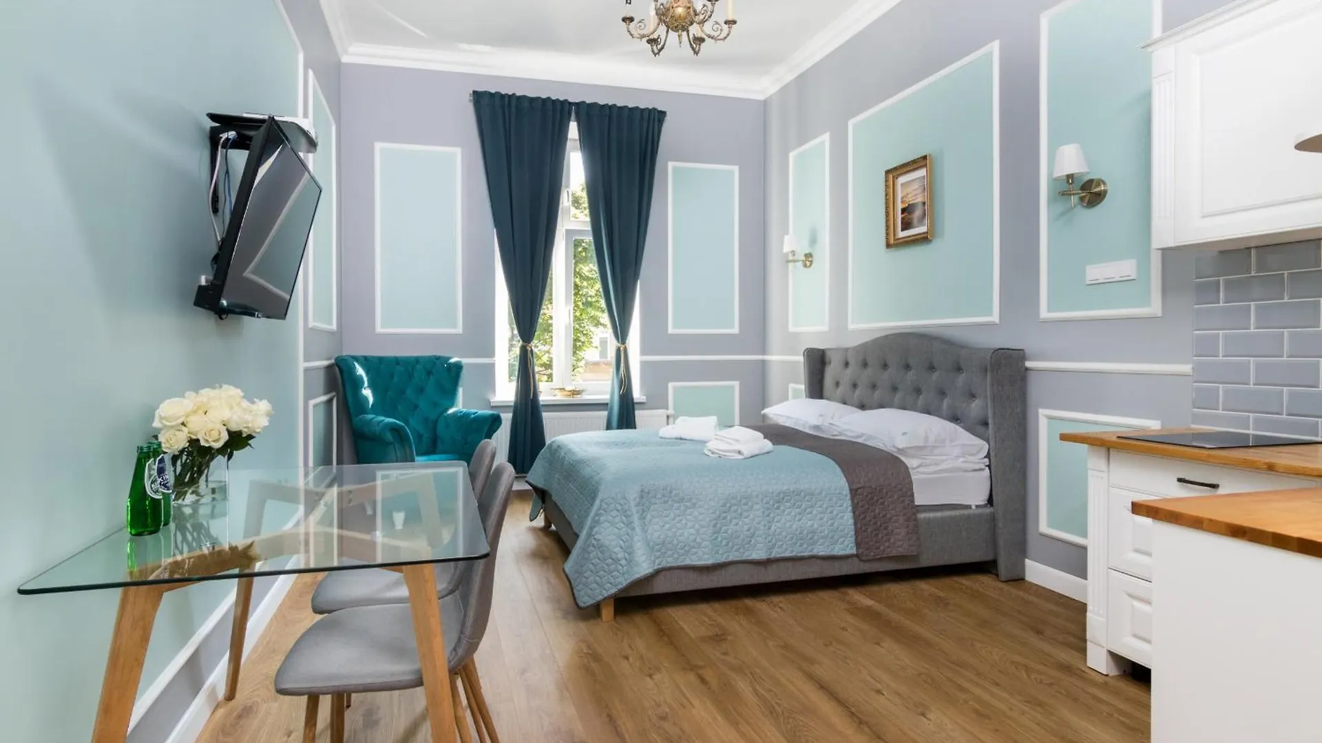 Karmelicka Stylish Apartments In Cracow By Noclegi Renters Krakow