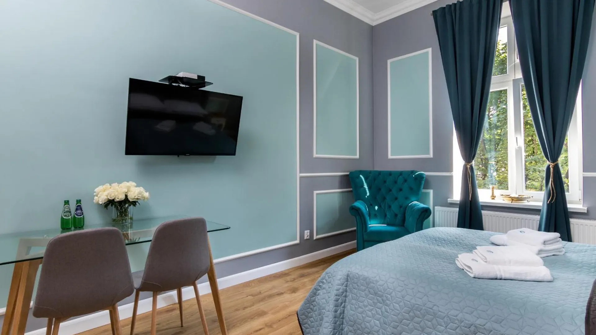 Karmelicka Stylish Apartments In Cracow By Noclegi Renters Krakow