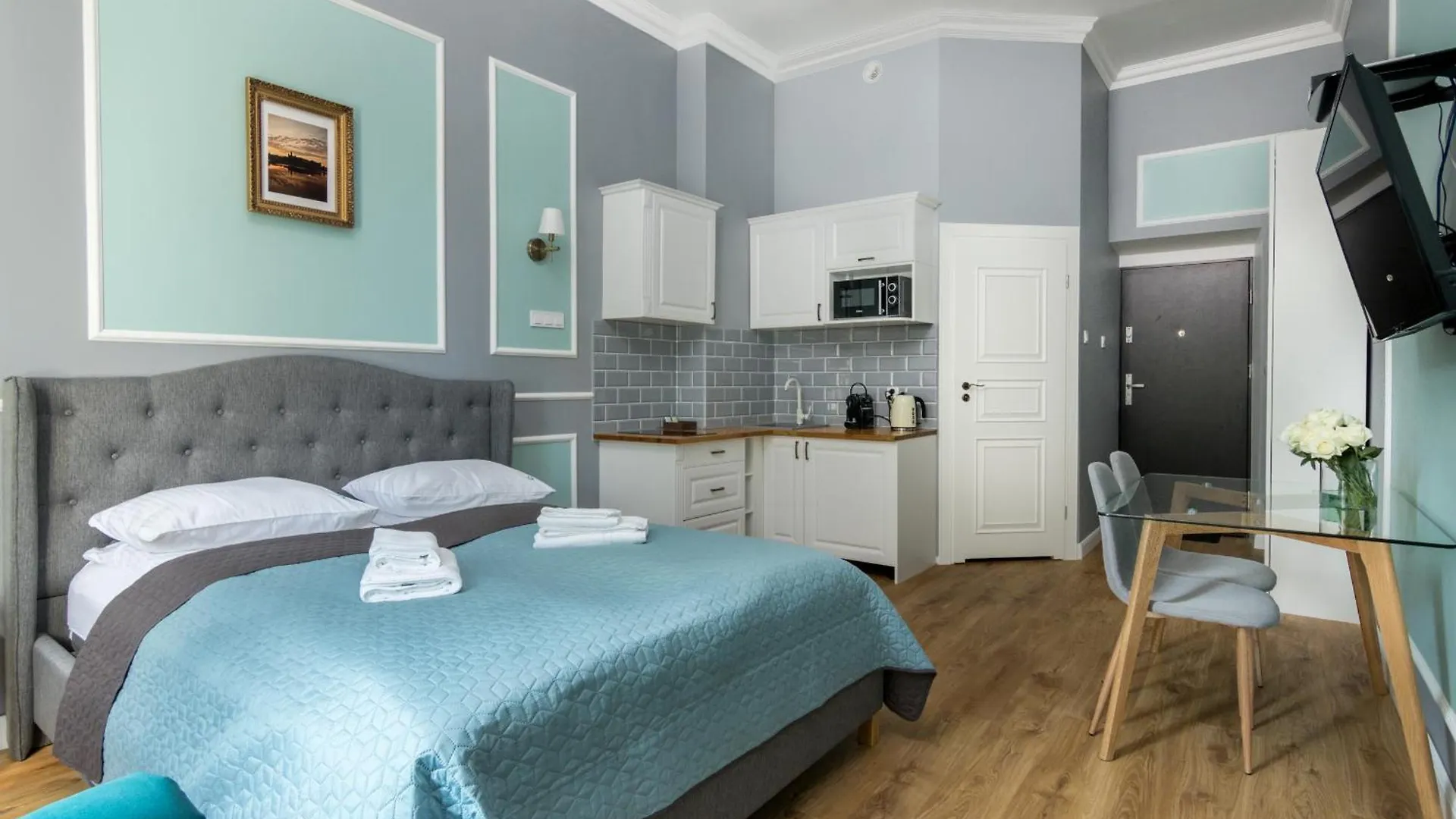 Karmelicka Stylish Apartments In Cracow By Noclegi Renters Krakow