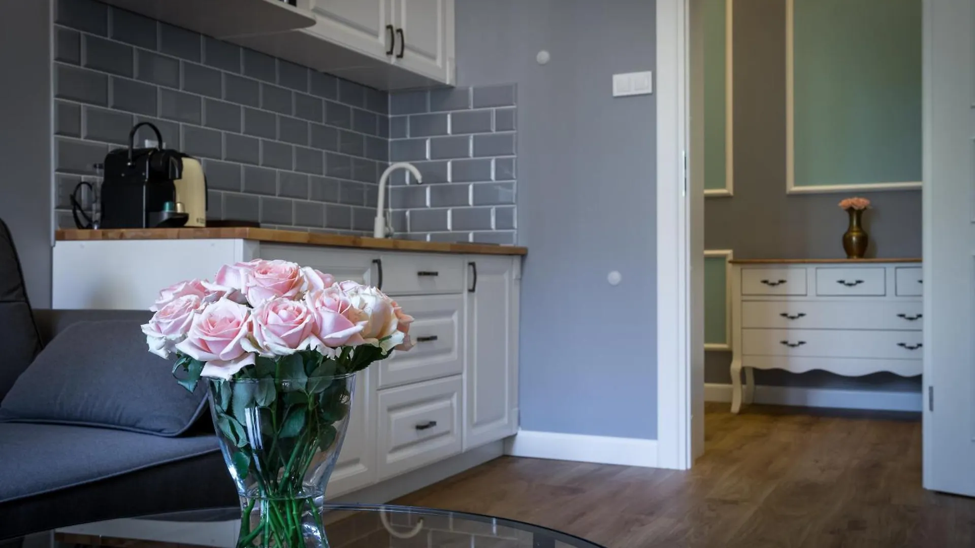 Karmelicka Stylish Apartments In Cracow By Noclegi Renters Krakow