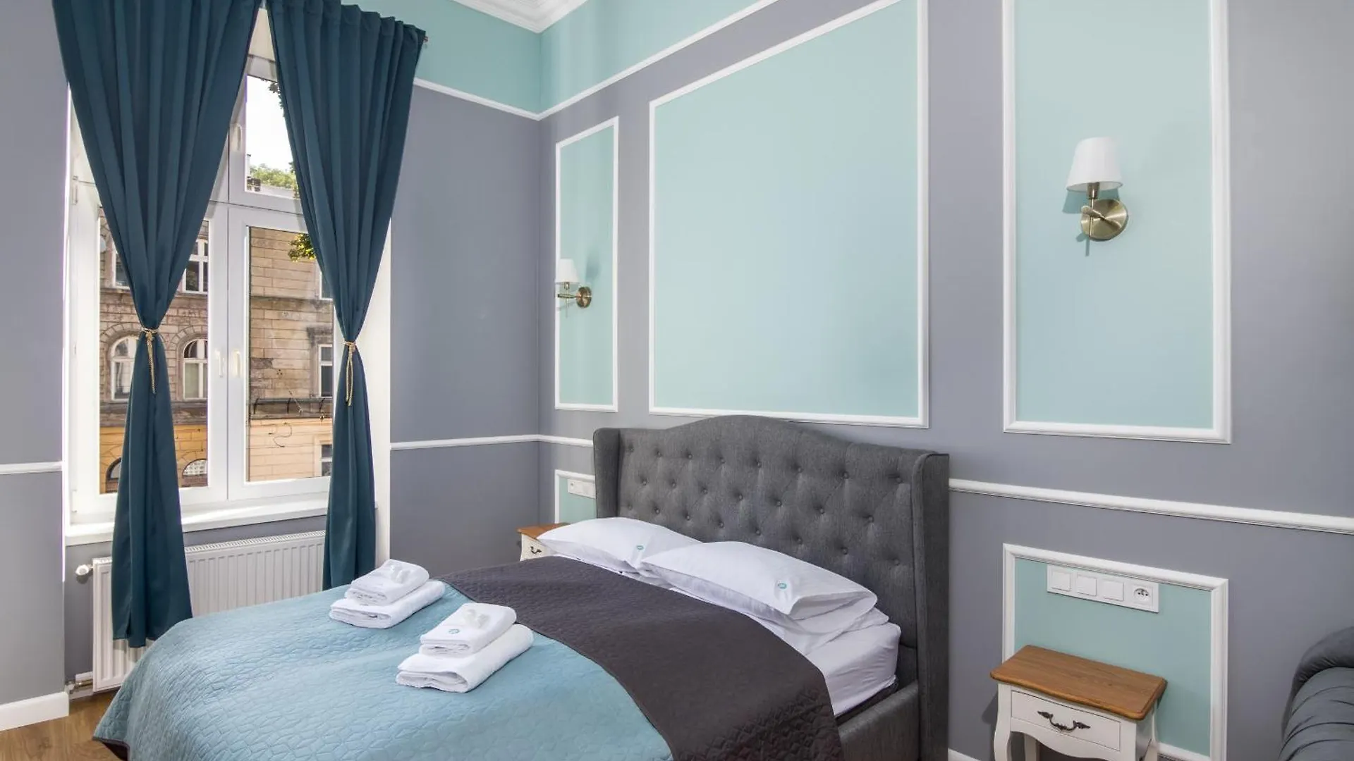 Karmelicka Stylish Apartments In Cracow By Noclegi Renters Krakow